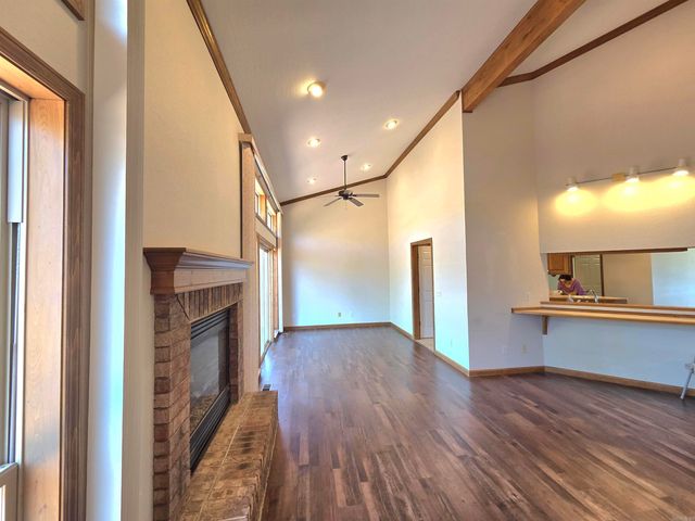 587 Tournament Drive, Mountain View, AR 72560