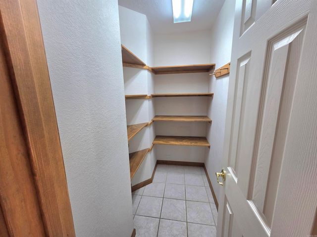 587 Tournament Drive, Mountain View, AR 72560