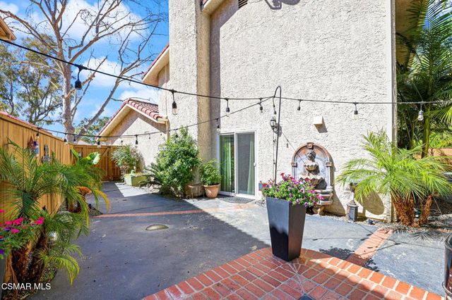 6767 Pheasant Lane, Oak Park, CA 91377