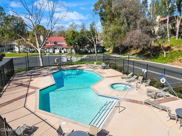 6767 Pheasant Lane, Oak Park, CA 91377