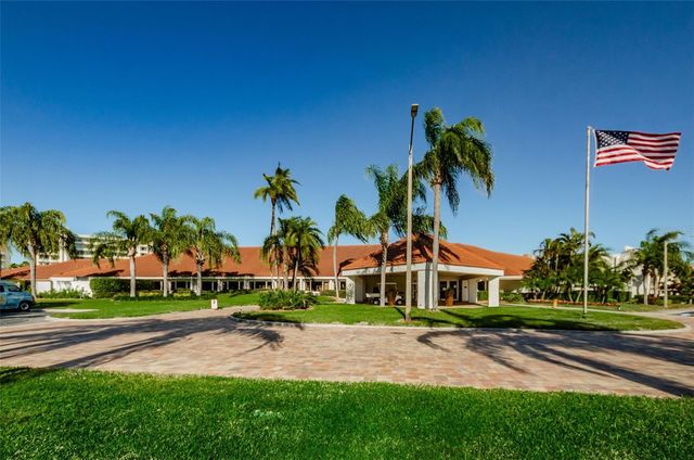 7979 SAILBOAT KEY BOULEVARD S 205, South Pasadena, FL 33707