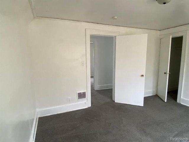 443 Algonquin Street, Detroit, MI 48215