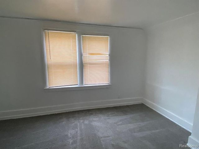 443 Algonquin Street, Detroit, MI 48215