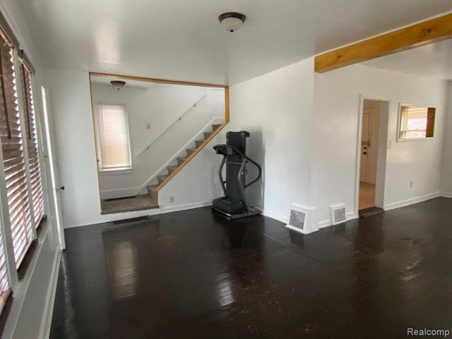 443 Algonquin Street, Detroit, MI 48215