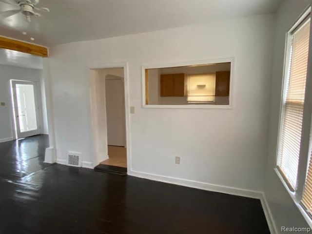 443 Algonquin Street, Detroit, MI 48215