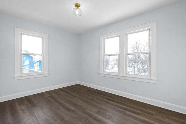 2111 Willamont Avenue, Columbus, OH 43219