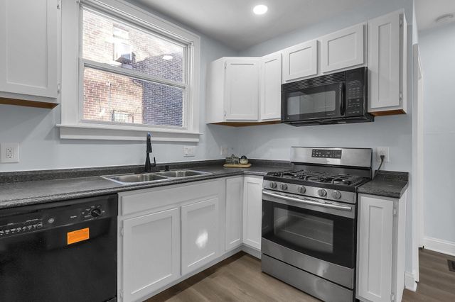 2111 Willamont Avenue, Columbus, OH 43219