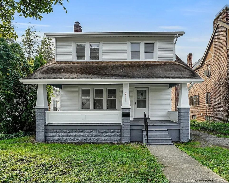 2111 Willamont Avenue, Columbus, OH 43219