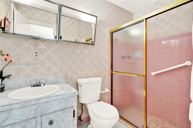 11260 SW 181st Ter, Miami, FL 33157