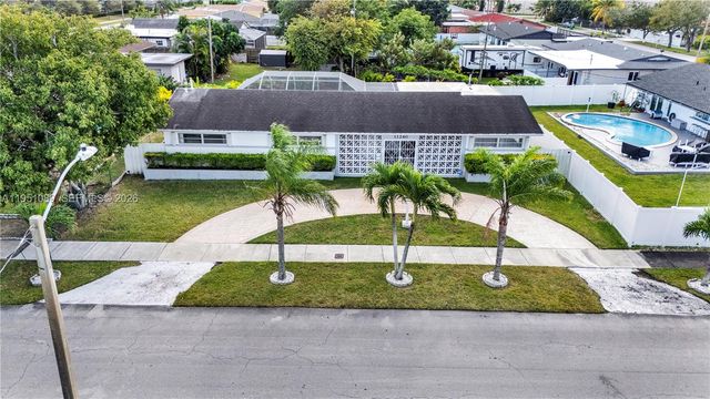 11260 SW 181st Ter, Miami, FL 33157