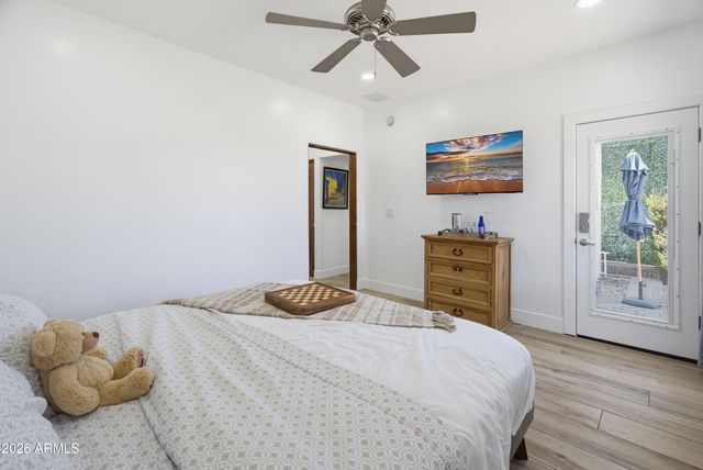 3915 E RANCHO Drive, Paradise Valley, AZ 85253