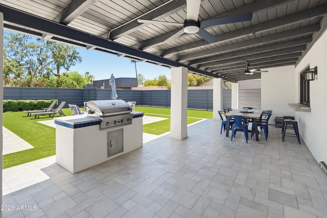 3915 E RANCHO Drive, Paradise Valley, AZ 85253