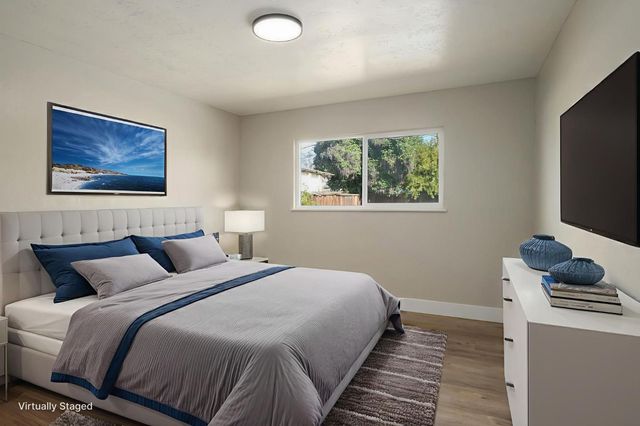 5186 N Callisch Avenue, Fresno, CA 93710