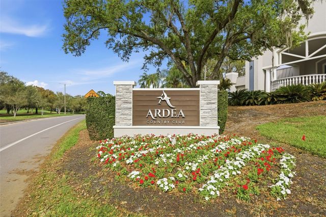 5163 PINNACLE DRIVE, Oldsmar, FL 34677
