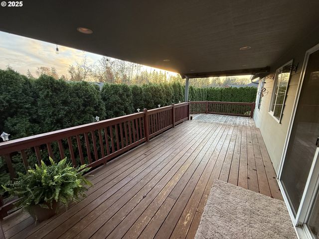 2242 N M St, Washougal, WA 98671