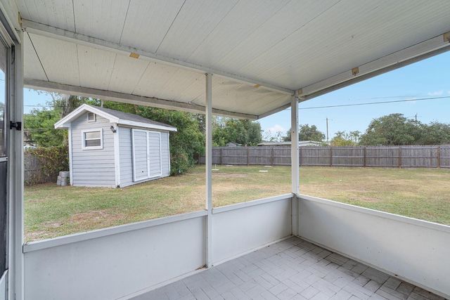 471 E 3RD STREET, Chuluota, FL 32766