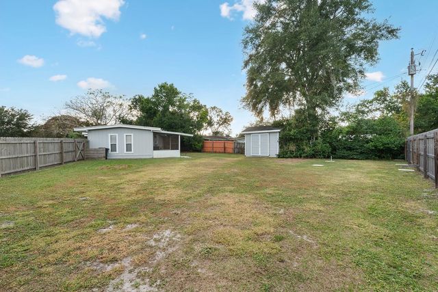 471 E 3RD STREET, Chuluota, FL 32766