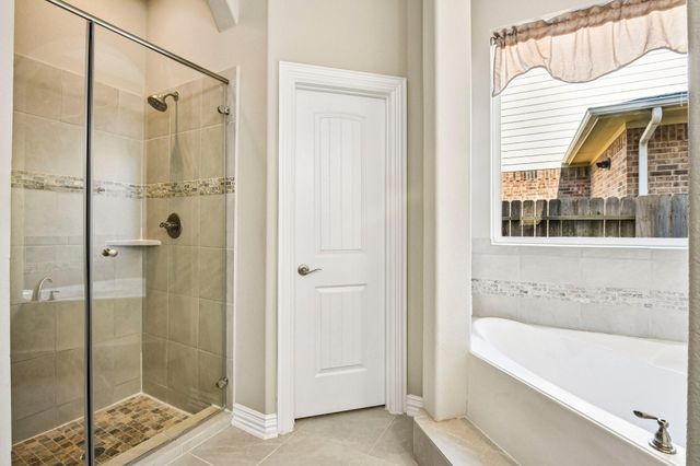 2414 Trocadero Lane, League City, TX 77573