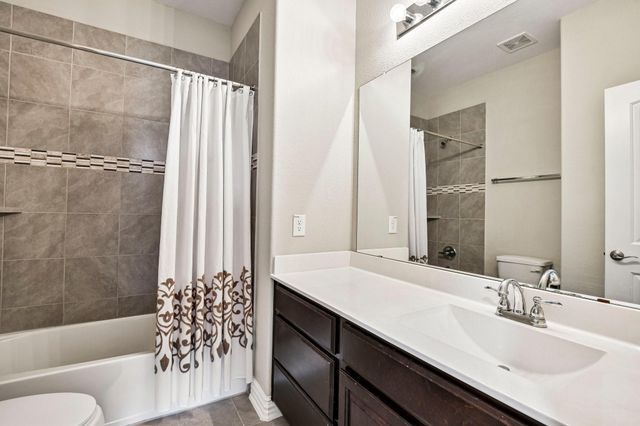 2414 Trocadero Lane, League City, TX 77573