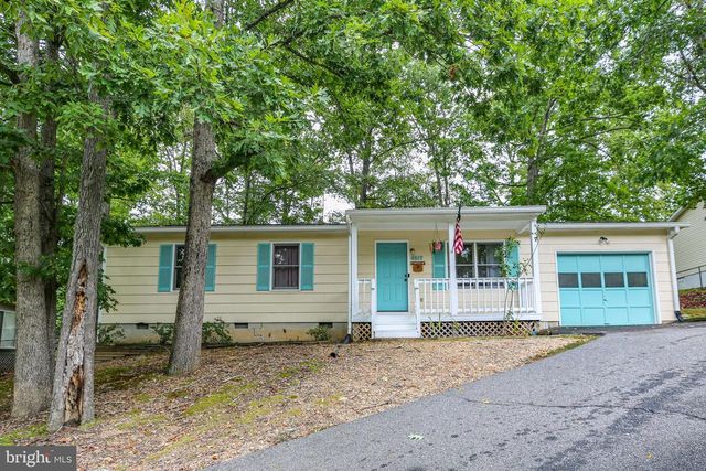 6317 PLANTATION FOREST DR, Spotsylvania, VA 22553