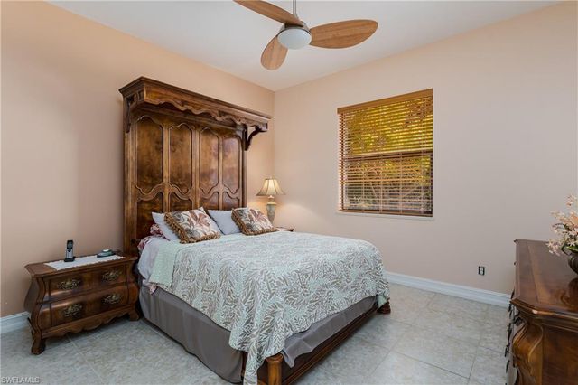 3901 60th AVE NE, Naples, FL 34120