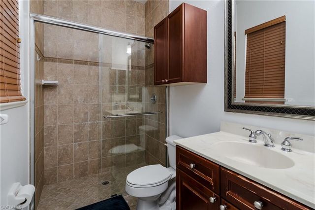 3901 60th AVE NE, Naples, FL 34120