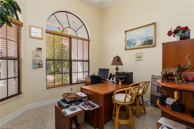 3901 60th AVE NE, Naples, FL 34120