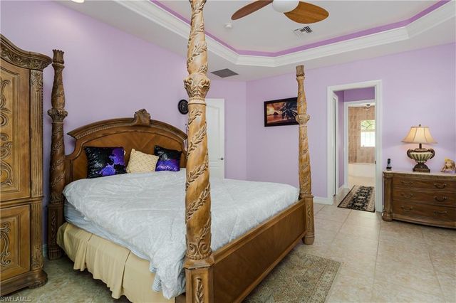 3901 60th AVE NE, Naples, FL 34120