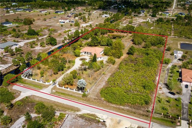 3901 60th AVE NE, Naples, FL 34120