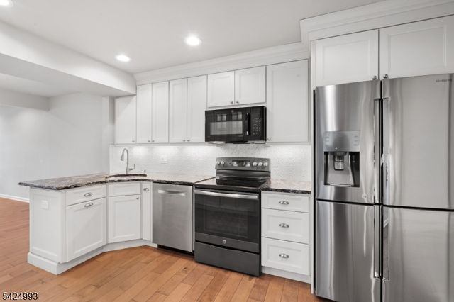 90 Stone Run Rd, Bedminster Twp., NJ 07921