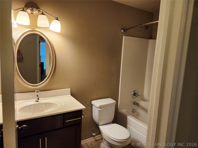 17519 E 45th Place, Tulsa, OK 74134
