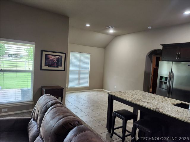 17519 E 45th Place, Tulsa, OK 74134