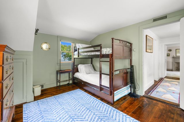 12 Mill Road, Harwich Port, MA 02646