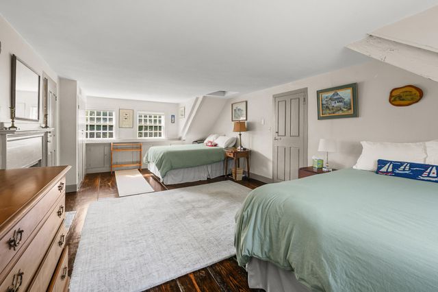 12 Mill Road, Harwich Port, MA 02646