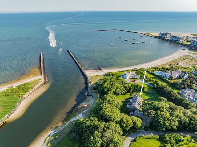 12 Mill Road, Harwich Port, MA 02646