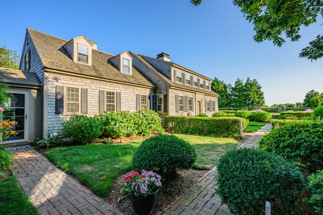 12 Mill Road, Harwich Port, MA 02646