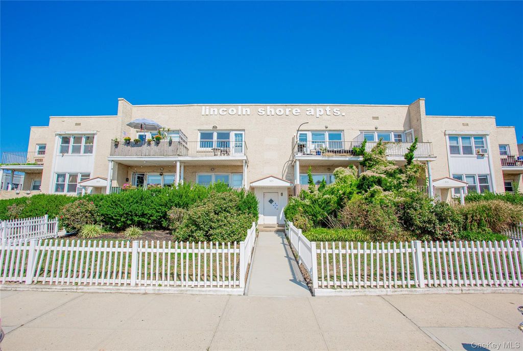 345 Shore Road 1B, Long Beach, NY 11561