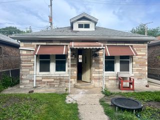 4633 S Christiana Avenue, Chicago, IL 60632