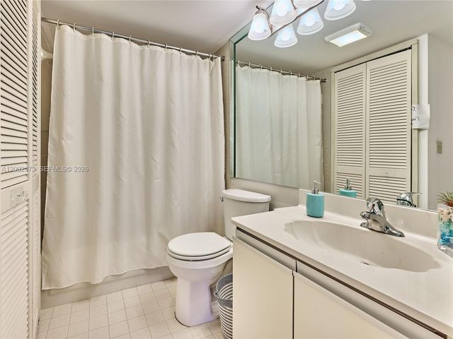 10143 Mangrove Drive 303, Boynton Beach, FL 33437