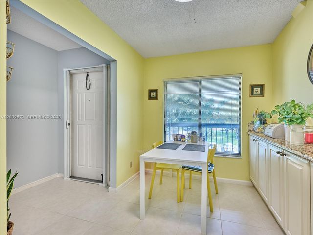 10143 Mangrove Drive 303, Boynton Beach, FL 33437