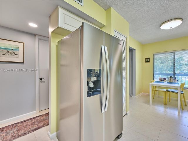 10143 Mangrove Drive 303, Boynton Beach, FL 33437