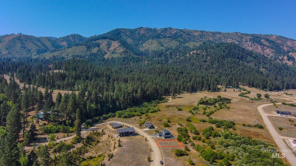 Blk 7 Lot 51 Wapiti Ct, Garden Valley, ID 83622