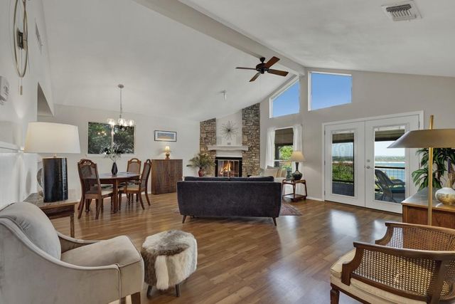 1871 Patty DR, Canyon Lake, TX 78133