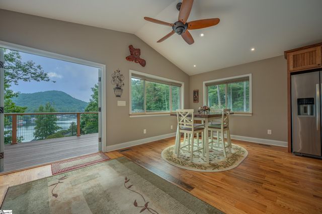 1655 W Lake Shore Drive, Landrum, SC 29356