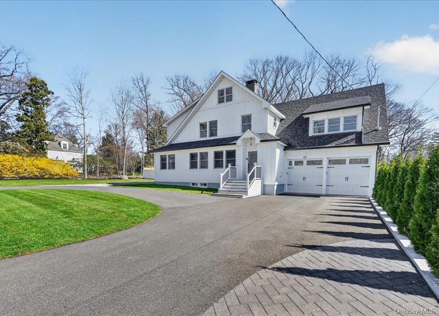 27 Pacific Avenue, Nanuet, NY 10954