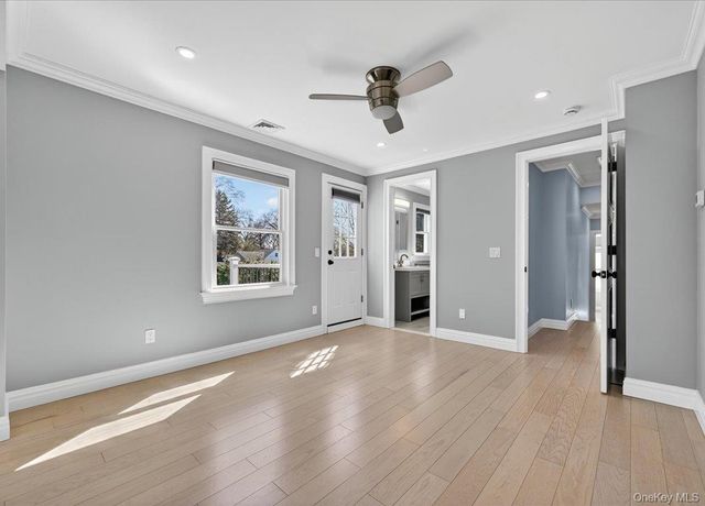 27 Pacific Avenue, Nanuet, NY 10954