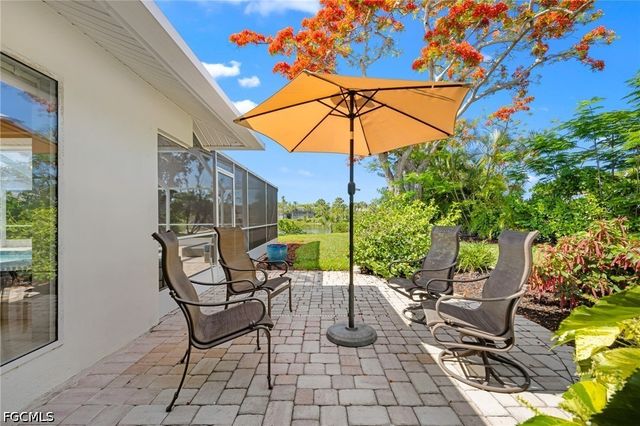 283 Palm Lake DR, Sanibel, FL 33957