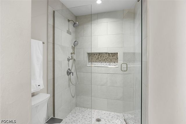 283 Palm Lake DR, Sanibel, FL 33957