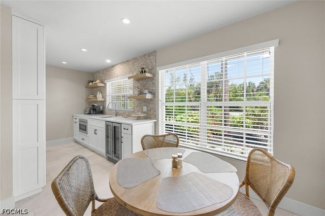 283 Palm Lake DR, Sanibel, FL 33957