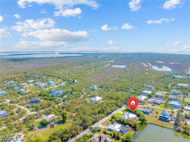 283 Palm Lake DR, Sanibel, FL 33957